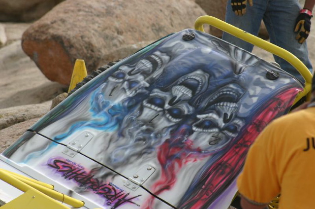 2008395970060144831knBNxW_ph